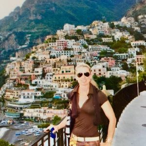 Meet your Posher, Annthea